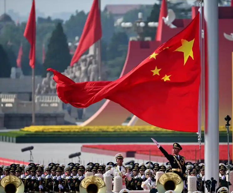 鐵流滾滾映丹心!公司黨員觀看大閱兵,汲取強國力量!